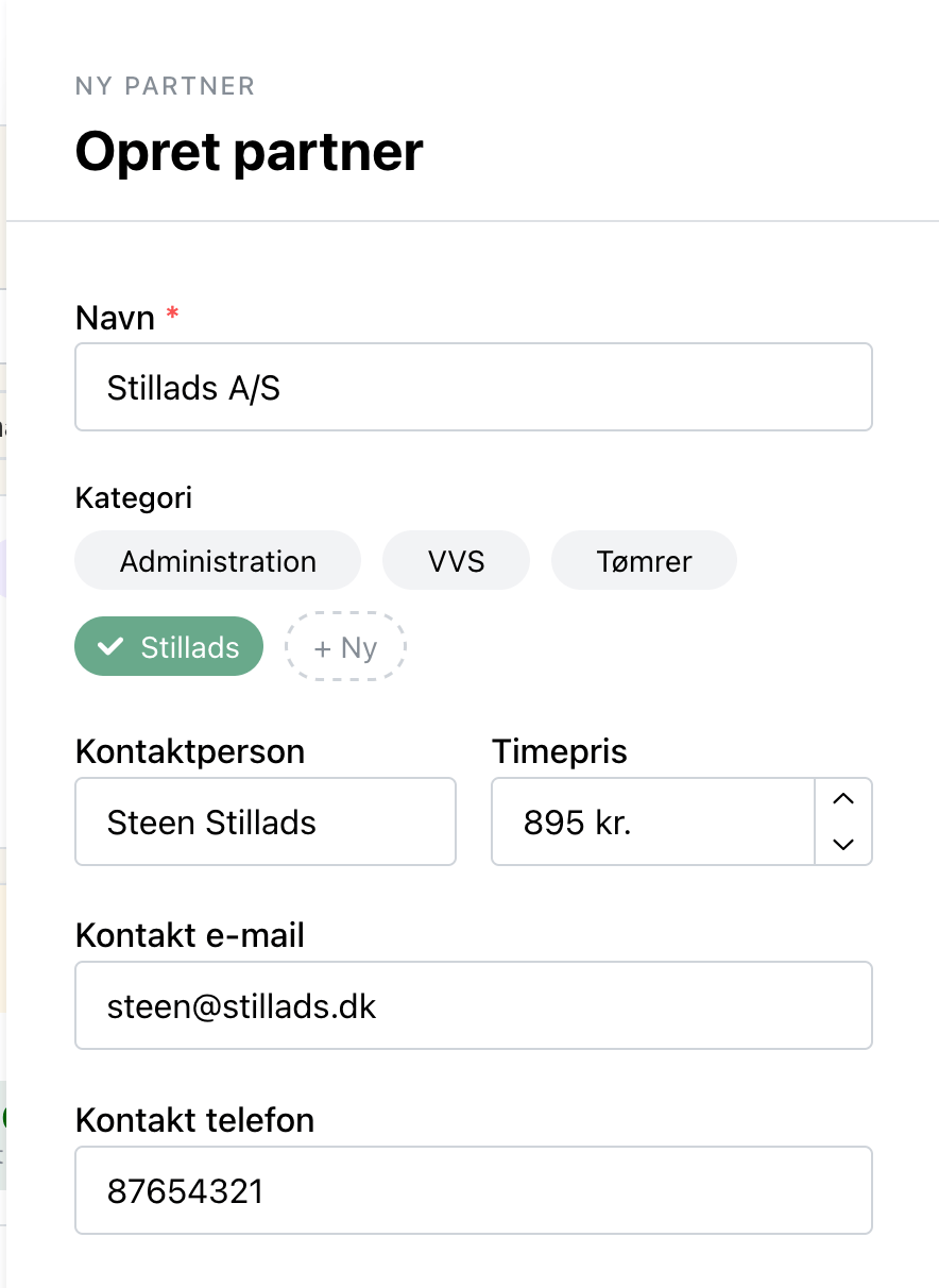 Partnere-oversigten i Optiro viser alle registrerede partners med deres kategorier og kontaktinfo